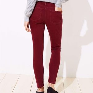 LOFT Modern Soft Skinny Jeans. Size 30.